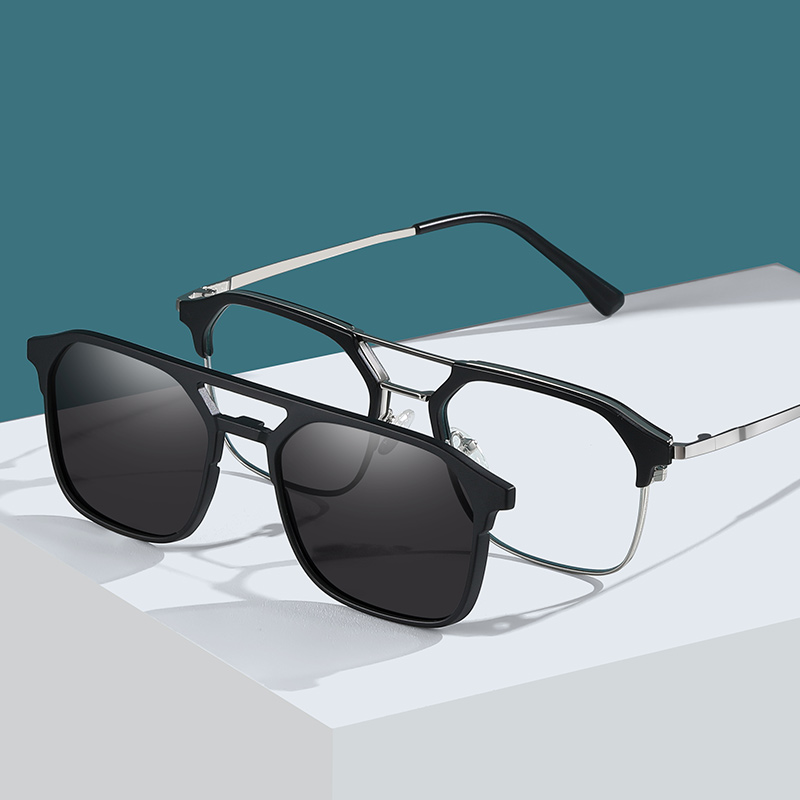 Clip On Polarized Sun Glasses  - Men'S Fashion Old Money ulasan dan harga