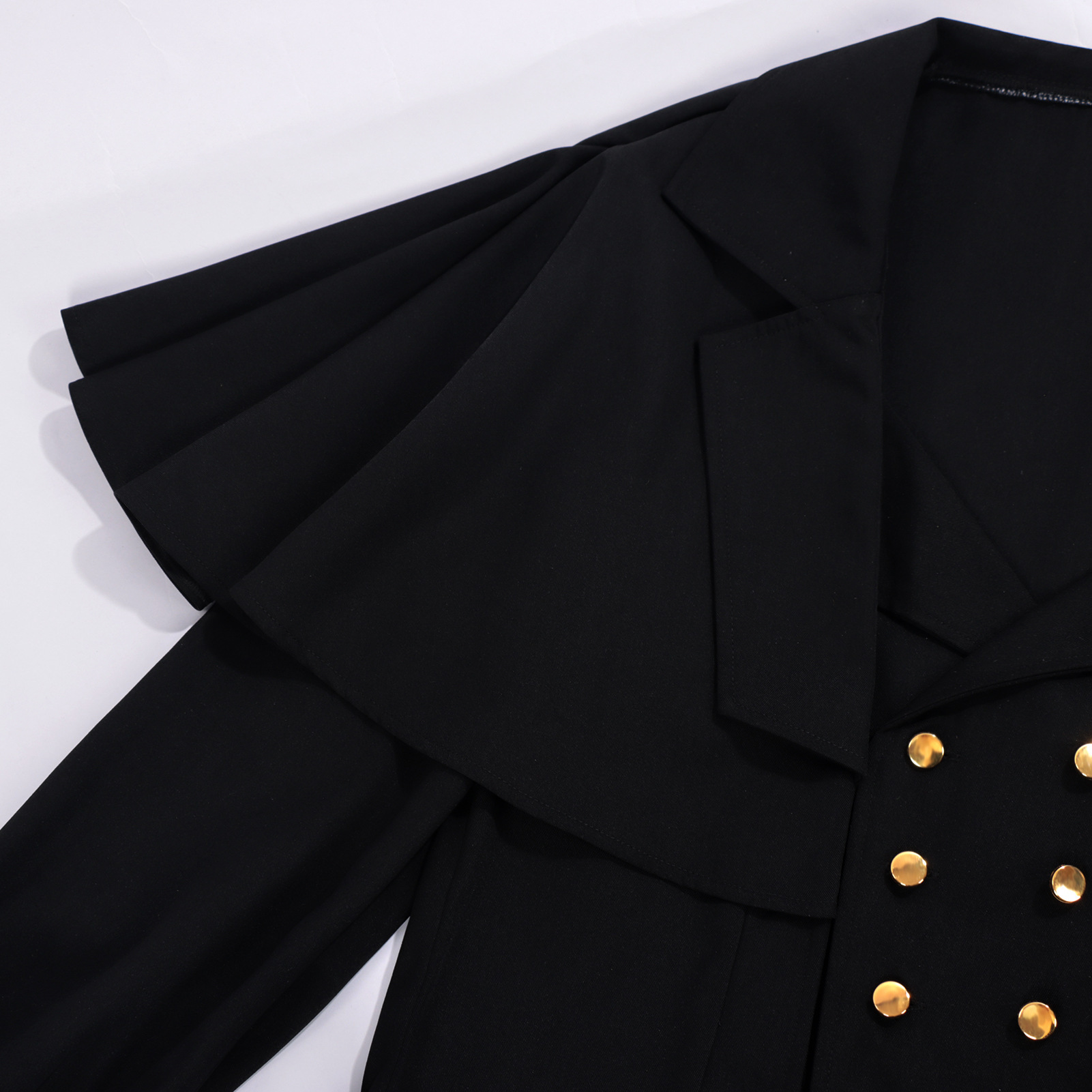 Vintage Gothic-style Men's Bla - Trench Coat Men ulasan dan harga